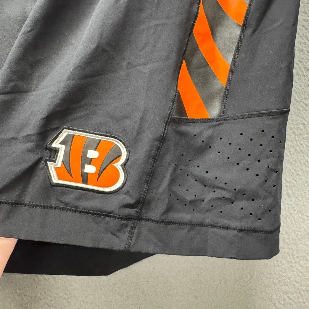 Cincinnati Bengals Shorts Mens XXL Nike NFL Onfield Black Athletic Training